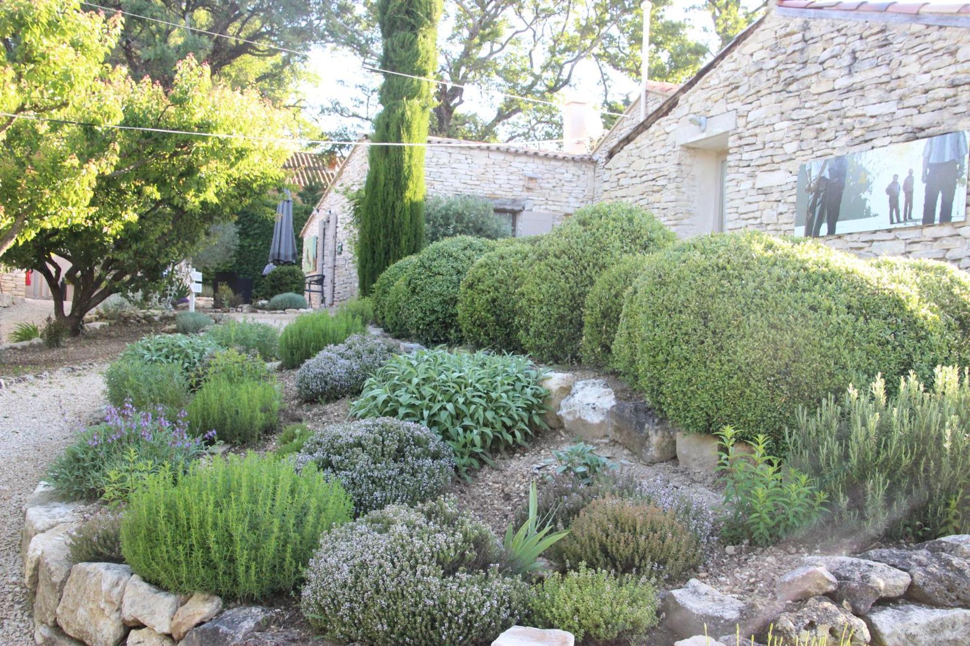 Le Hameau Fleur De Pierres , Chambre , Gite Et Table D'Hotes Murs  Exteriér fotografie