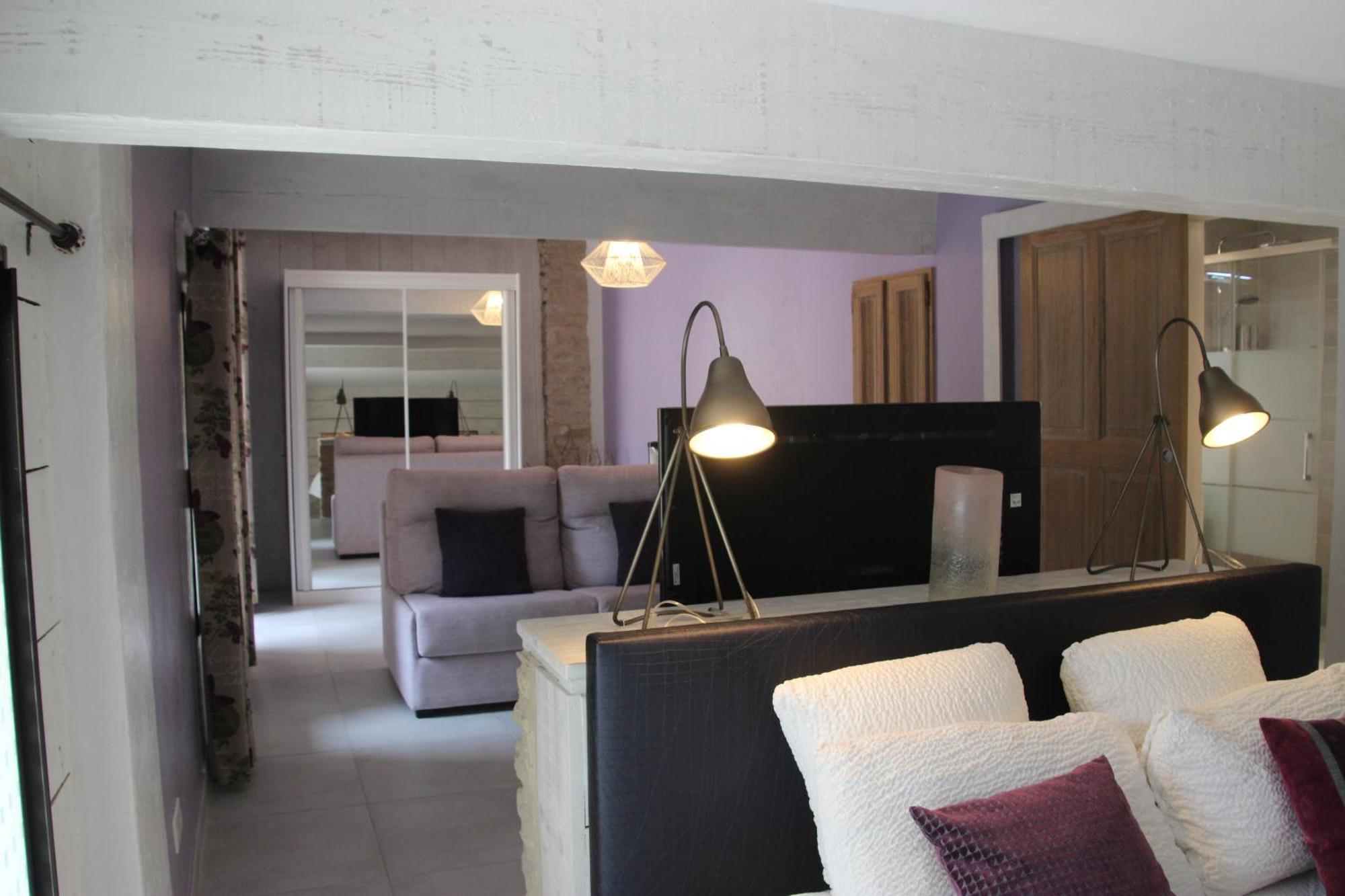 Le Hameau Fleur De Pierres , Chambre , Gite Et Table D'Hotes Murs  Exteriér fotografie